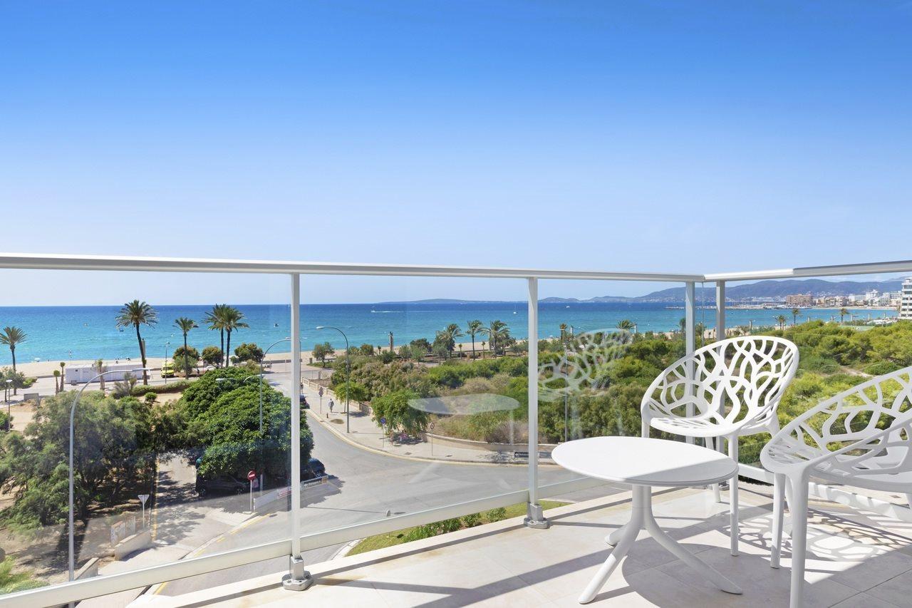 Hotel Sant Jordi Segur de Calafell Buitenkant foto