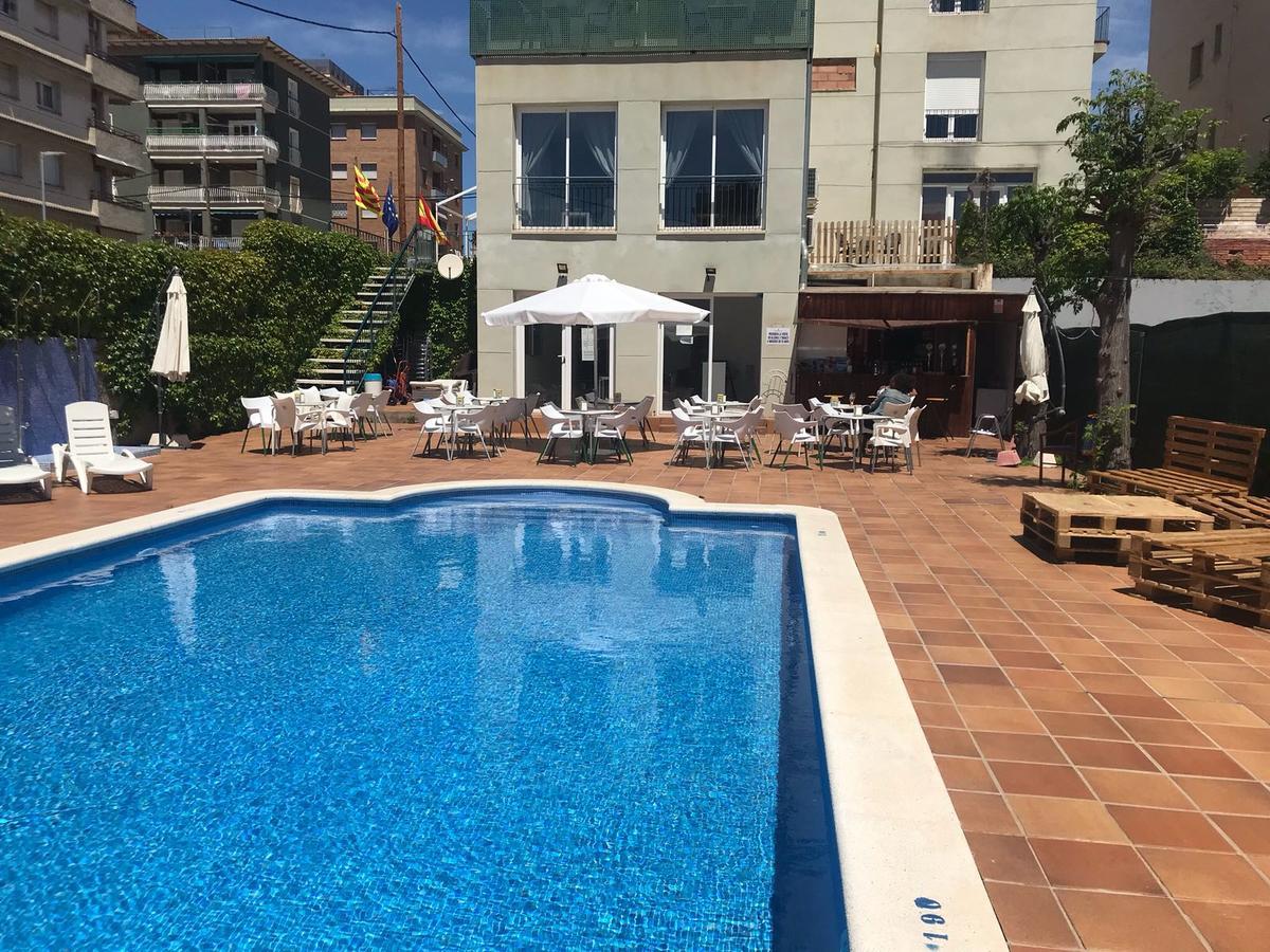 Hotel Sant Jordi Segur de Calafell Buitenkant foto